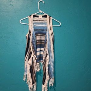 Cute fringed girls vest